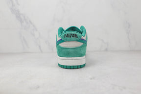 Nike Dunk Low SE 85 Neptune Green