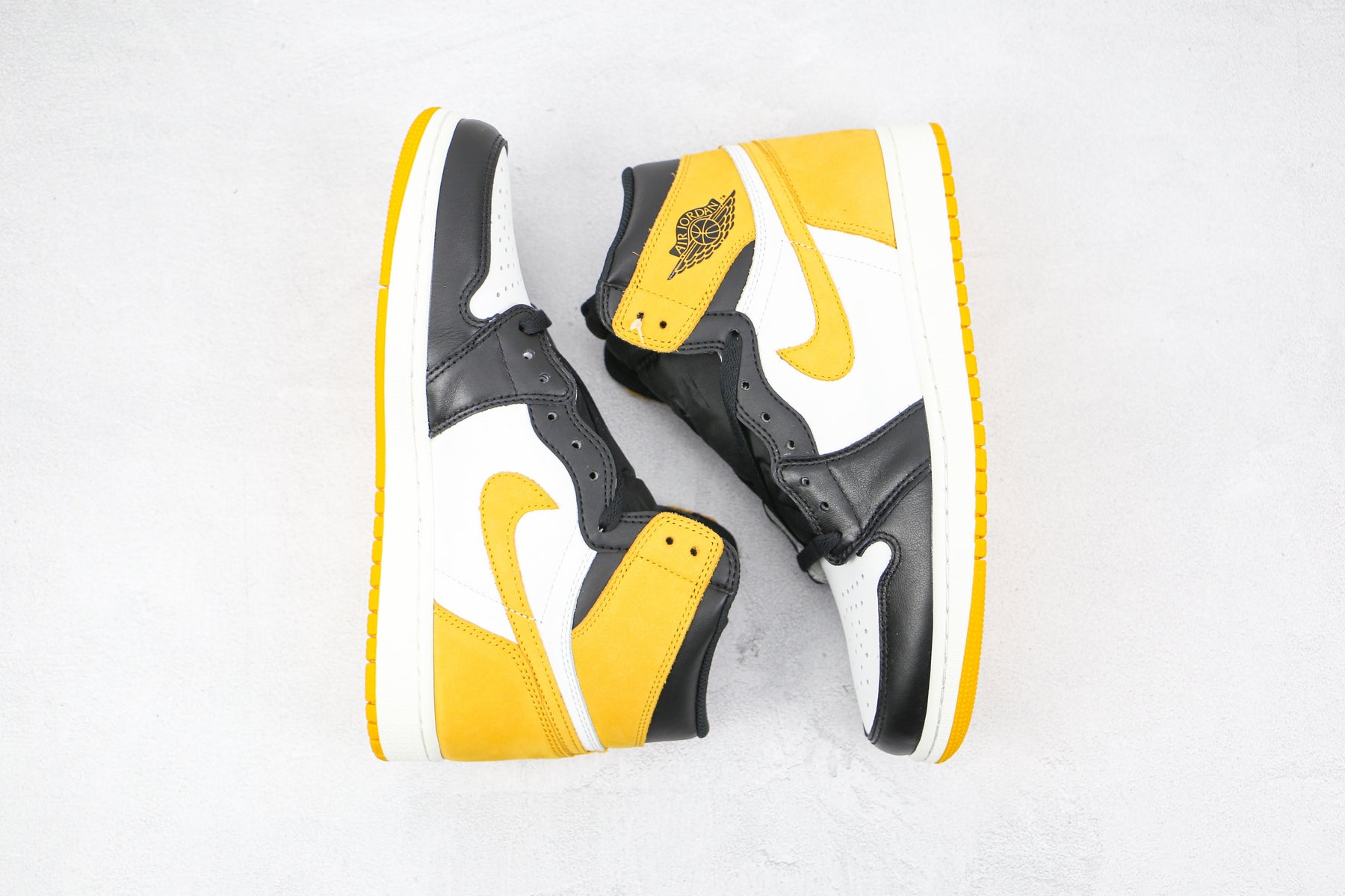 Jordan 1 Retro High Yellow Ochre