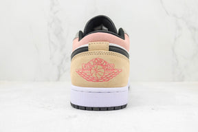 Jordan 1 Low SE Flight Club